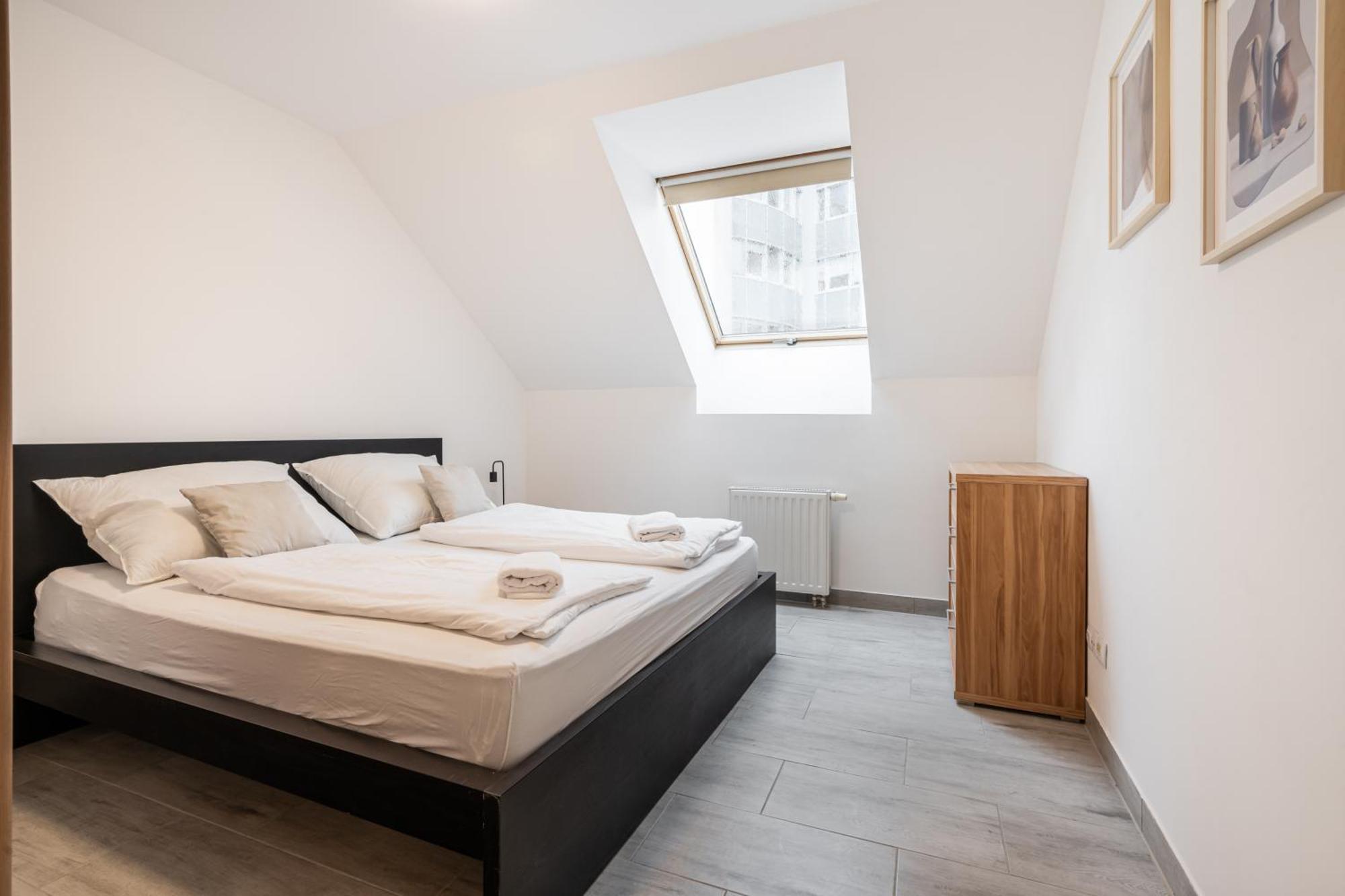 D16 - Gozsdu Garden Residence - Best Location By Bqa Boedapest Buitenkant foto