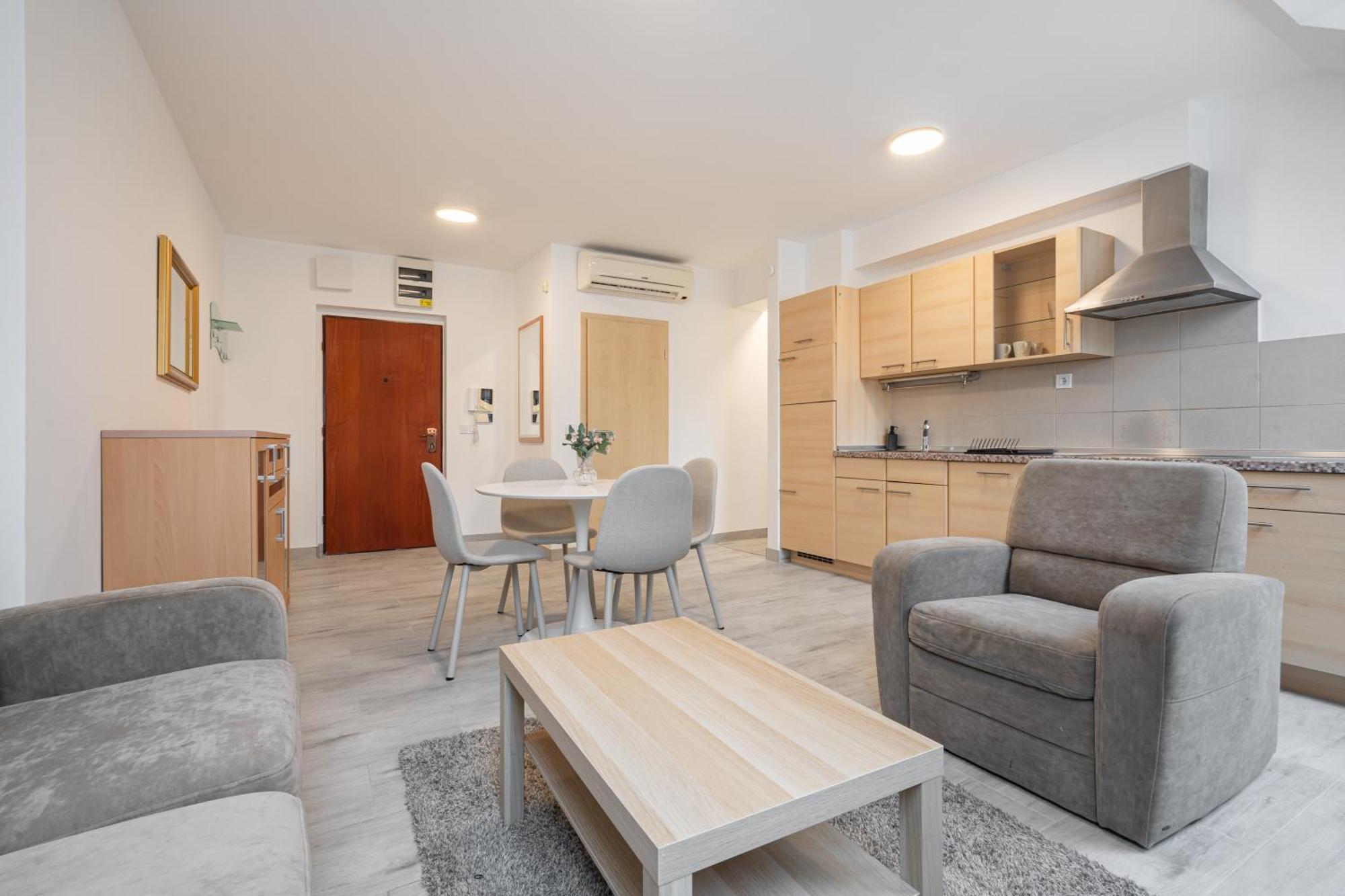 D16 - Gozsdu Garden Residence - Best Location By Bqa Boedapest Buitenkant foto